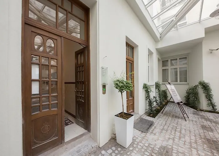 ShortStayPoland Noakowskiego (B30)