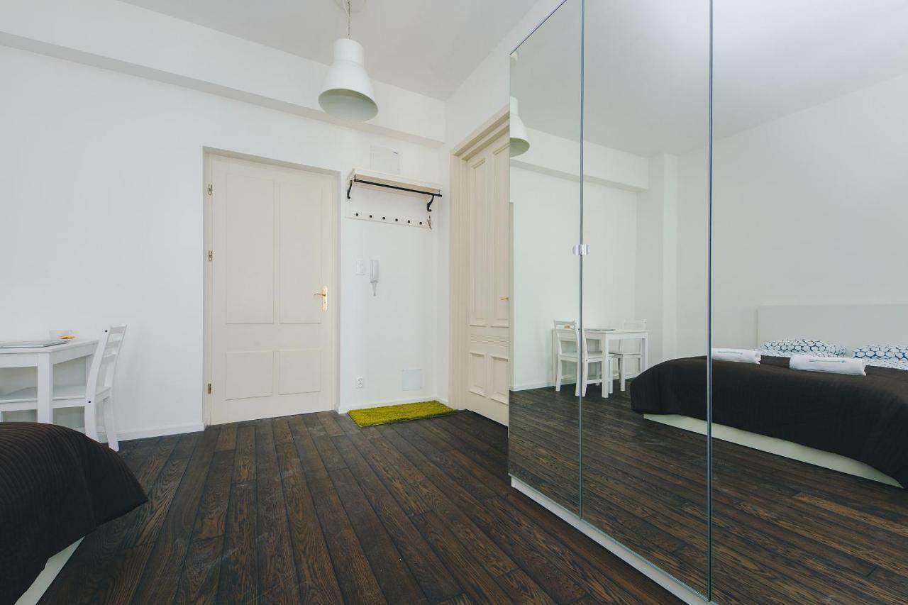 Apartment Shortstaypoland Noakowskiego *