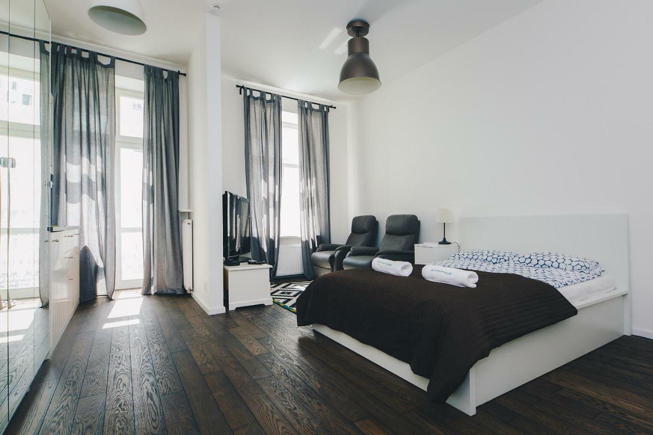 Apartment Shortstaypoland Noakowskiego Warsaw